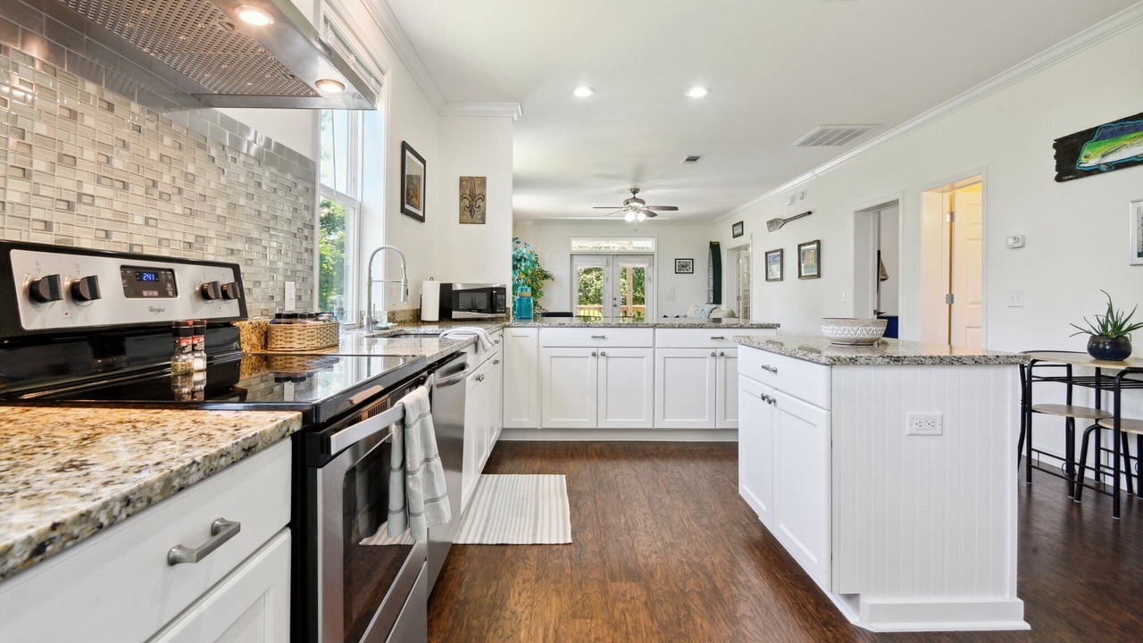 Photo of Kitchen in Henderson Point