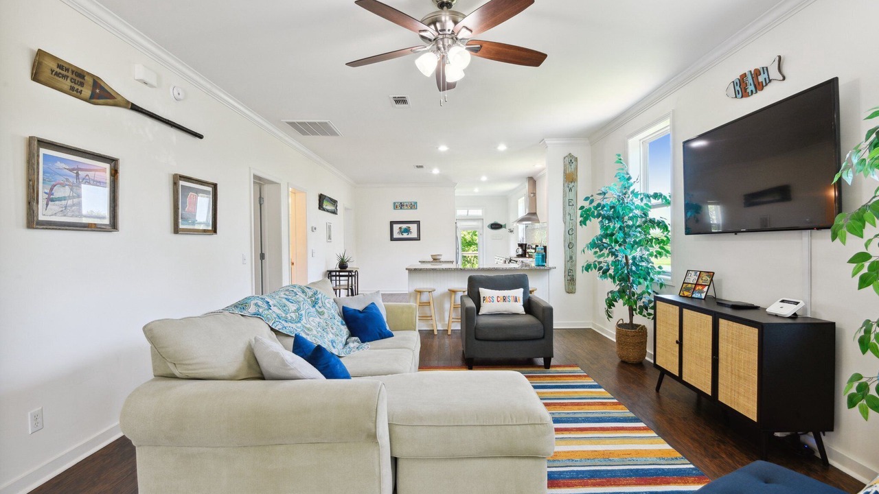 Photo of Bedroom in Henderson Point