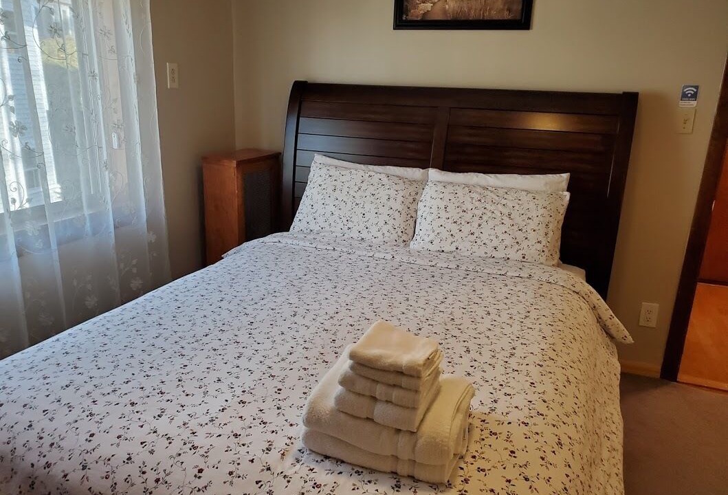 Photo of Bedroom in Strawberry Hill