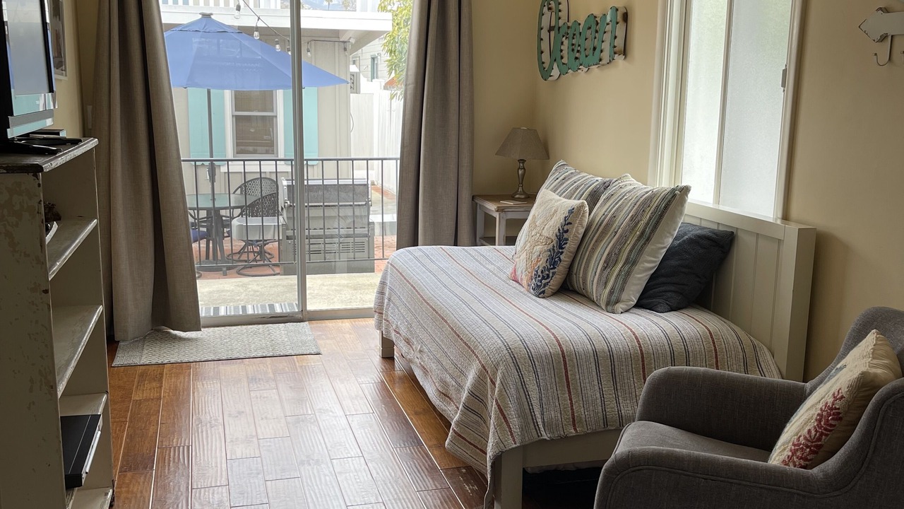 Photo of Bedroom in Carpinteria