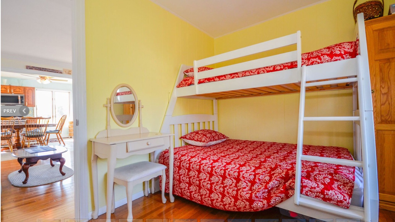 Photo of Bedroom in Weweantic