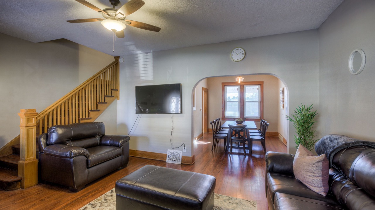 Photo of Livingroom in Downtown Omaha