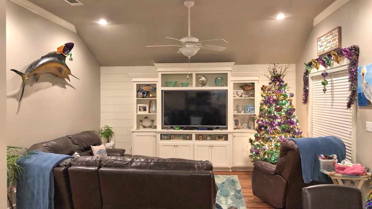Photo of Livingroom in Shoreline Park
