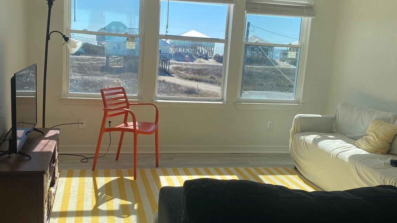 Photo of Bedroom in Dauphin Island