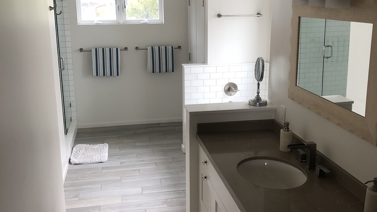 Photo of Bathroom in Toro Canyon