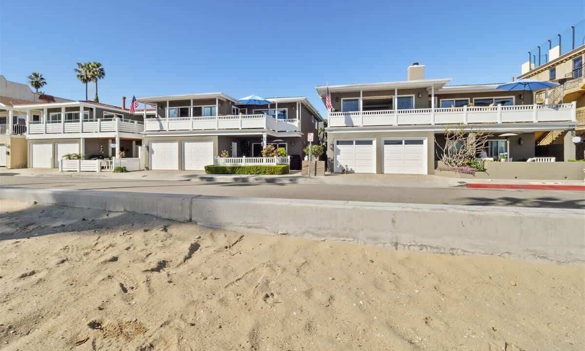 Photo of Others in Balboa Peninsula