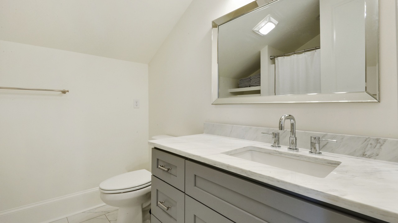 Photo of Bathroom in Waveland