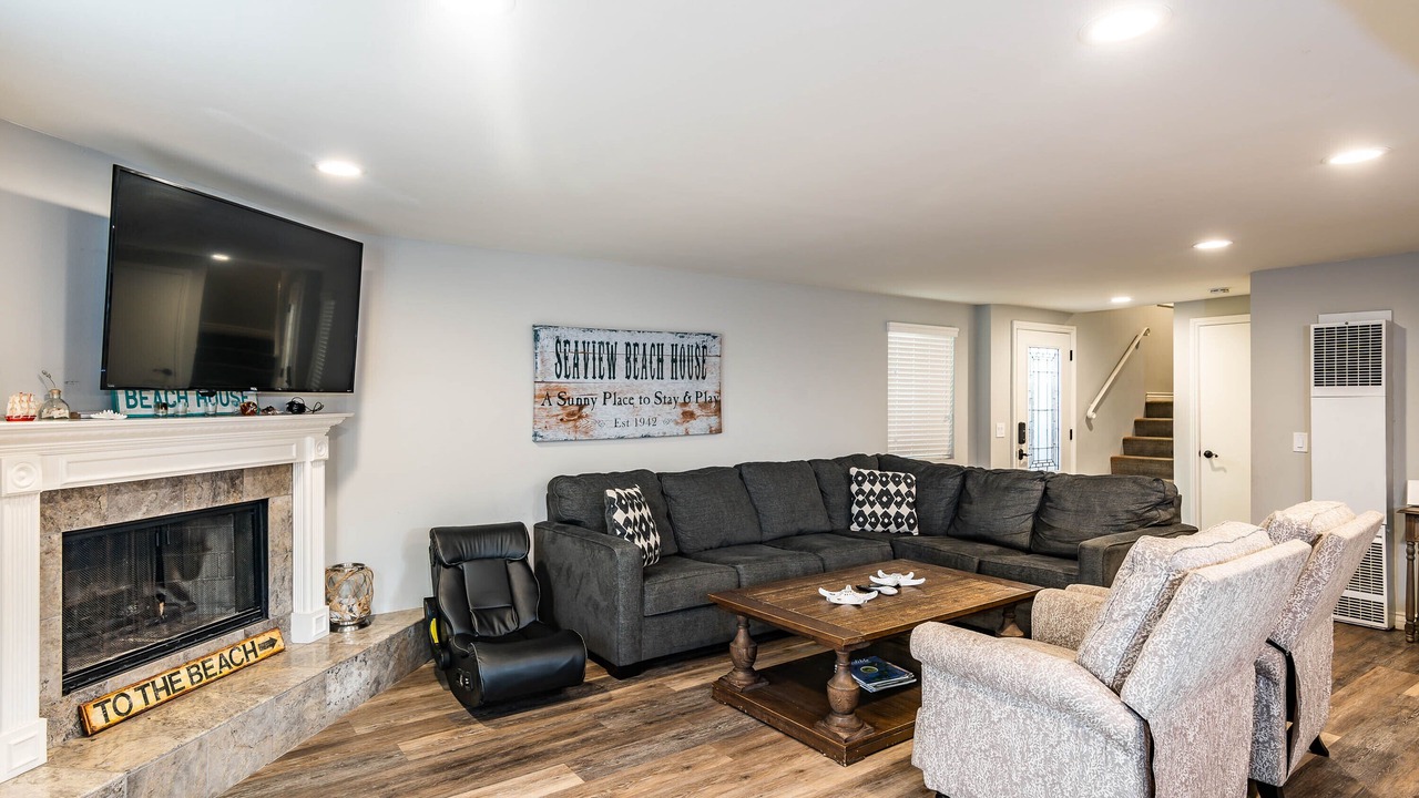 Photo of Bedroom in Silver Strand