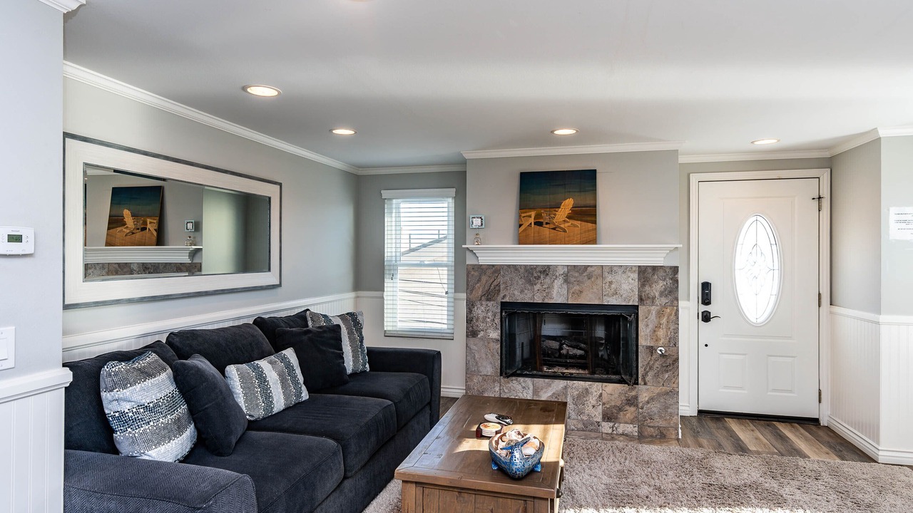 Photo of Bedroom in Silver Strand