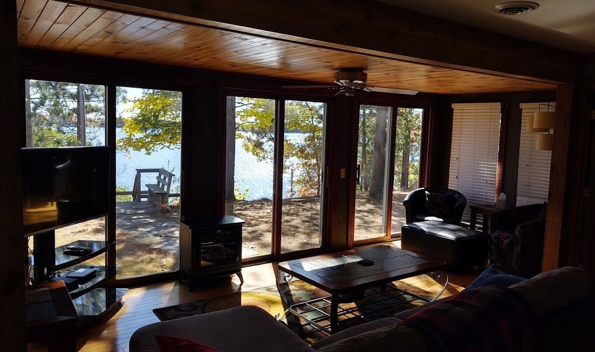 Photo of Livingroom in Manitowish Waters