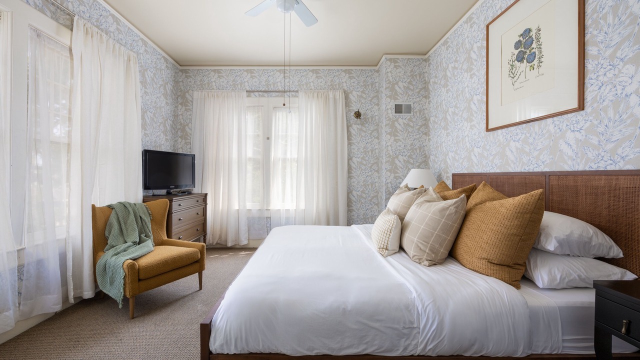 Photo of Bedroom in Santa Barbara