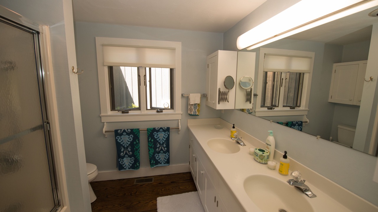 Photo of Bathroom in South Orleans