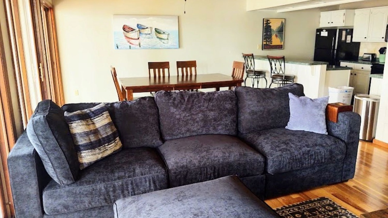 Photo of Livingroom in Manitowish Waters