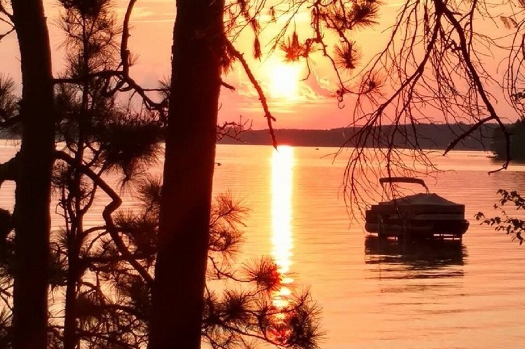 Photo of Others in Side Lake