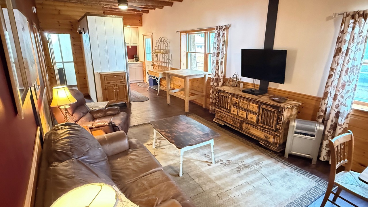 Photo of Livingroom in Eagle River