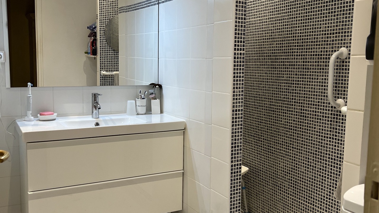 Photo of Bathroom in Notre-Dame