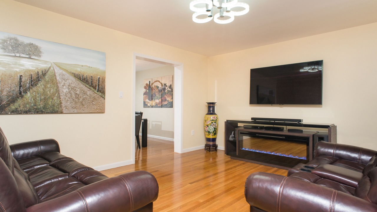 Photo of Livingroom in Malden