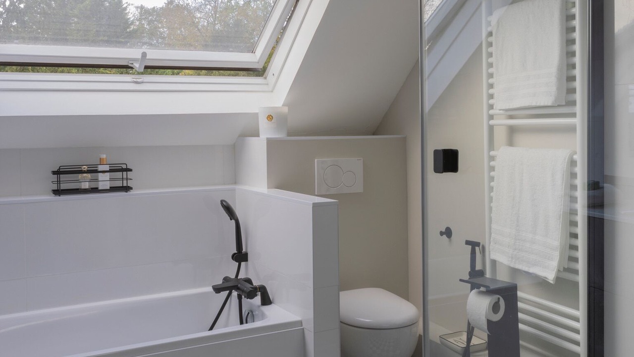 Photo of Bathroom in Chaumontel