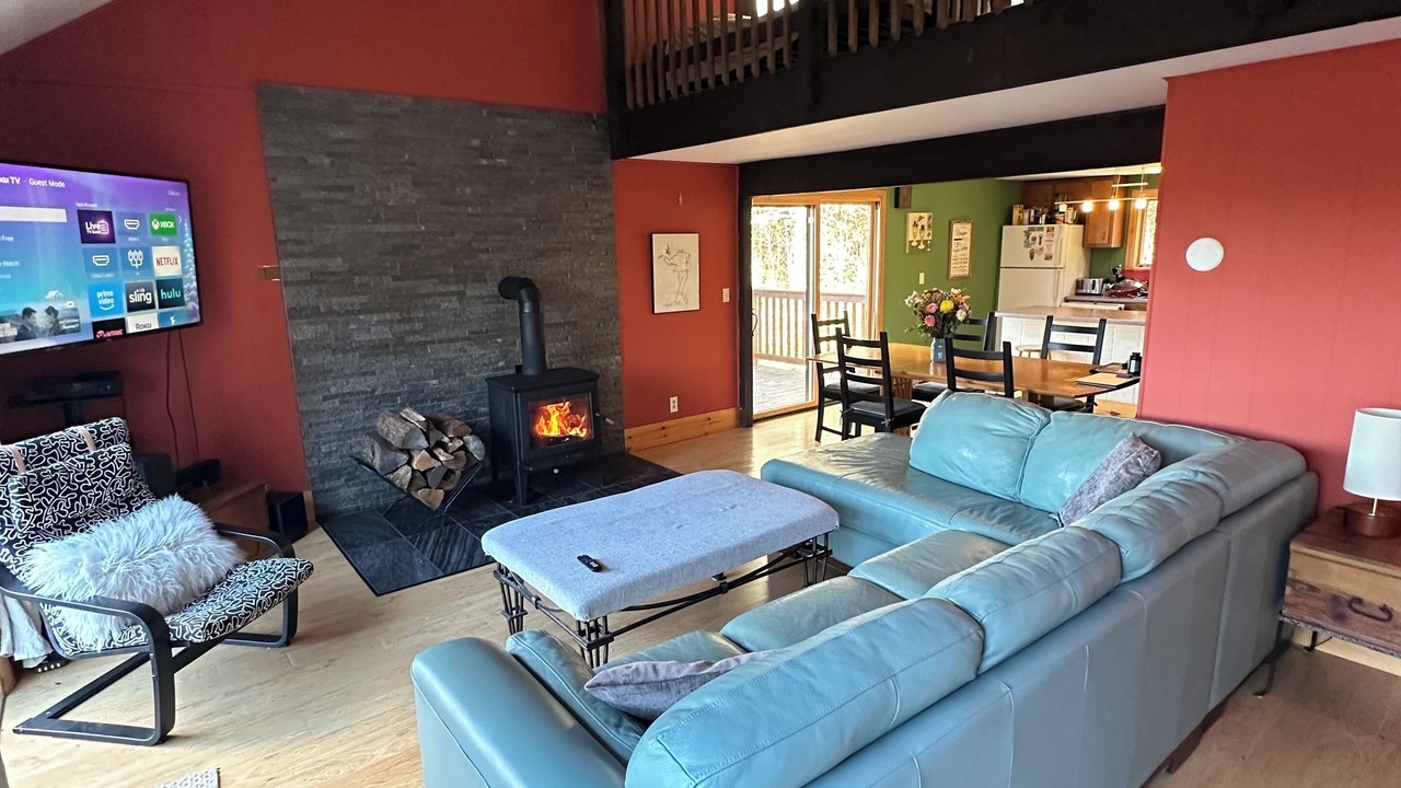 Photo of Livingroom in Monroe Bridge