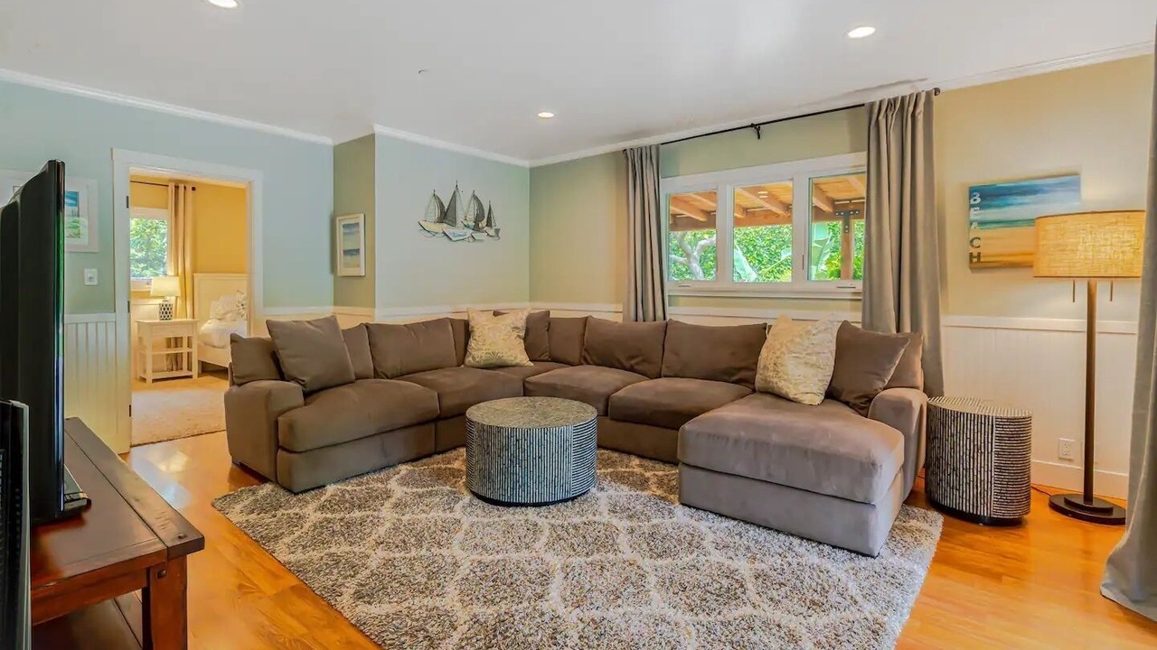 Photo of Livingroom in Coast Village