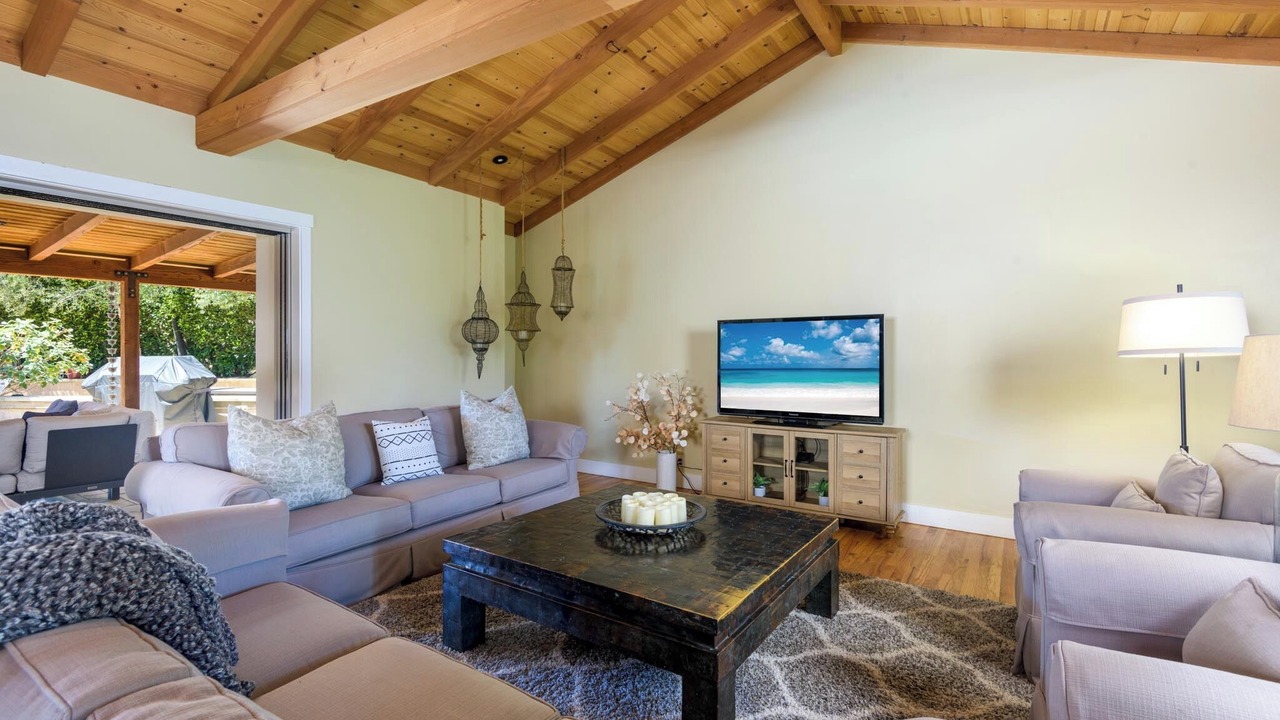 Photo of Livingroom in Coast Village