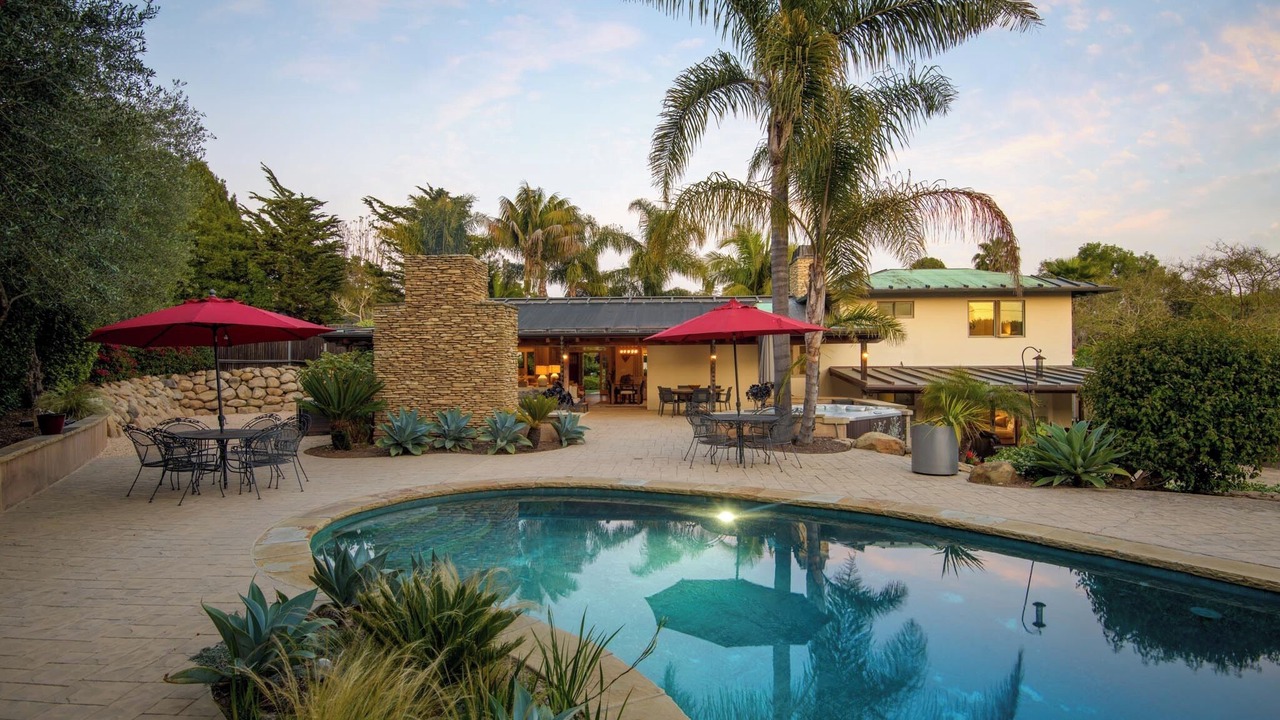 Photo of Outdoor in Coast Village