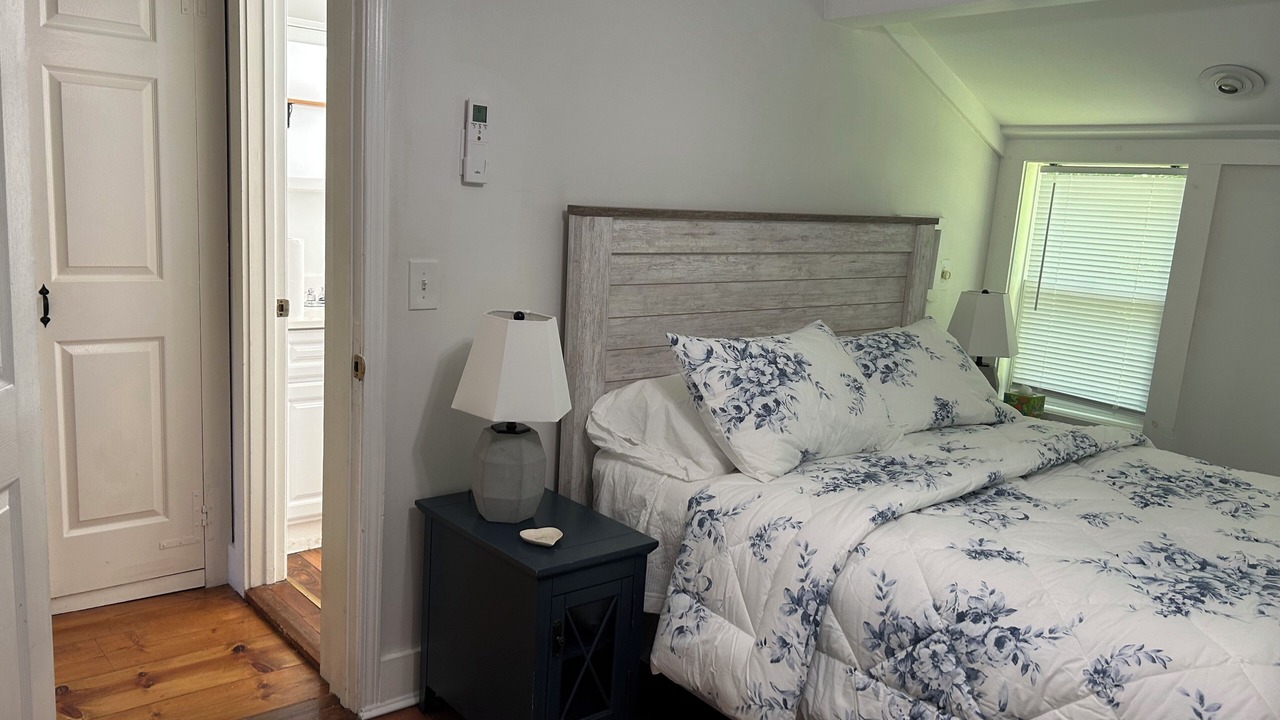 Photo of Bedroom in Middletown