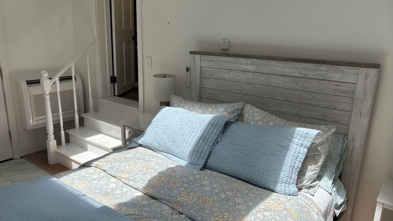 Photo of Bedroom in Middletown