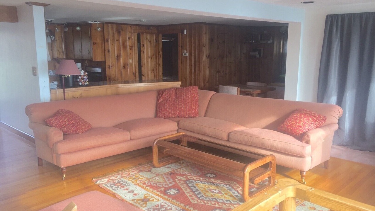 Photo of Livingroom in Plymouth