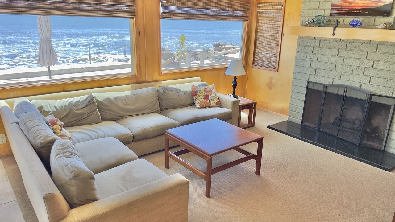 Photo of Bedroom in Faria Beach