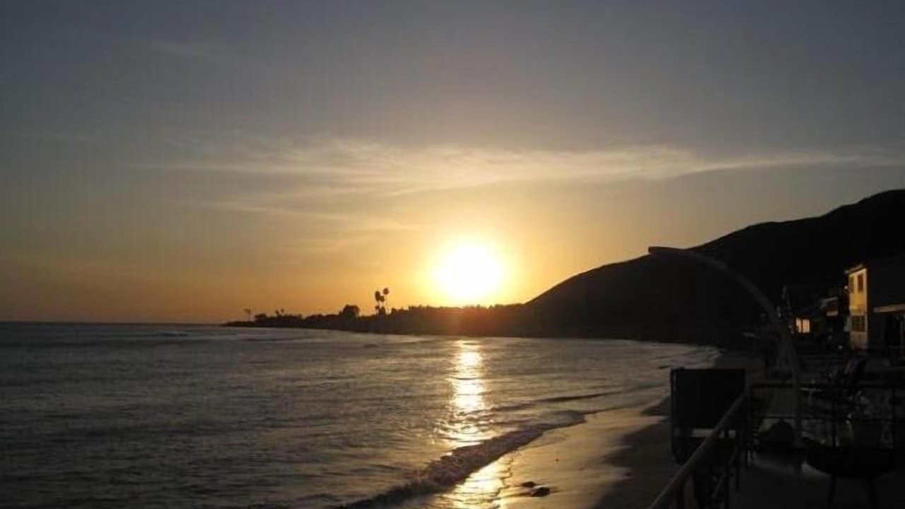 Photo of Others in Faria Beach