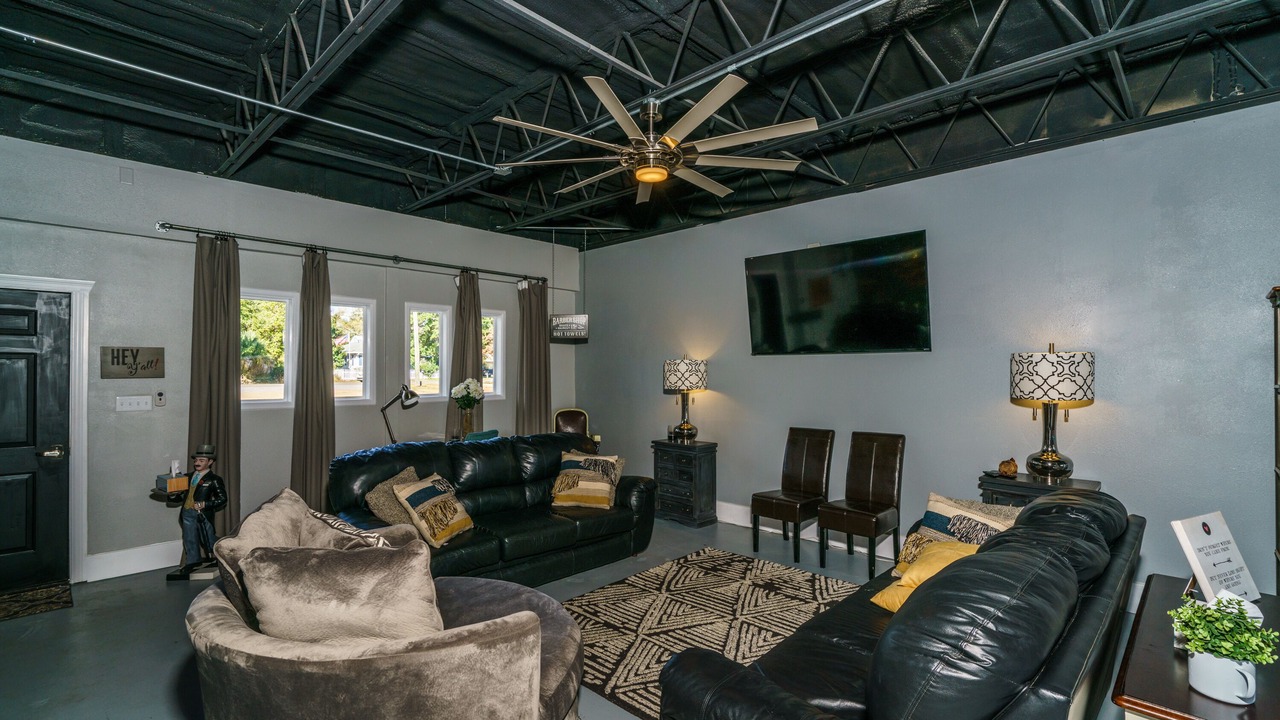 Photo of Livingroom in Long Beach