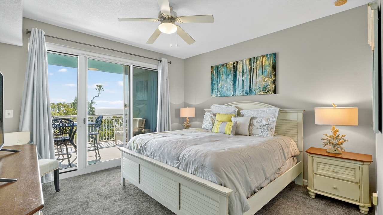 Photo of Bedroom in Gulfport