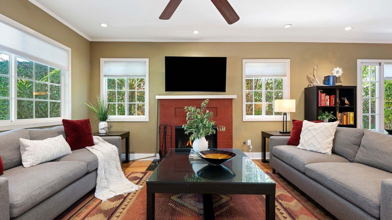 Photo of Livingroom in Oak Park