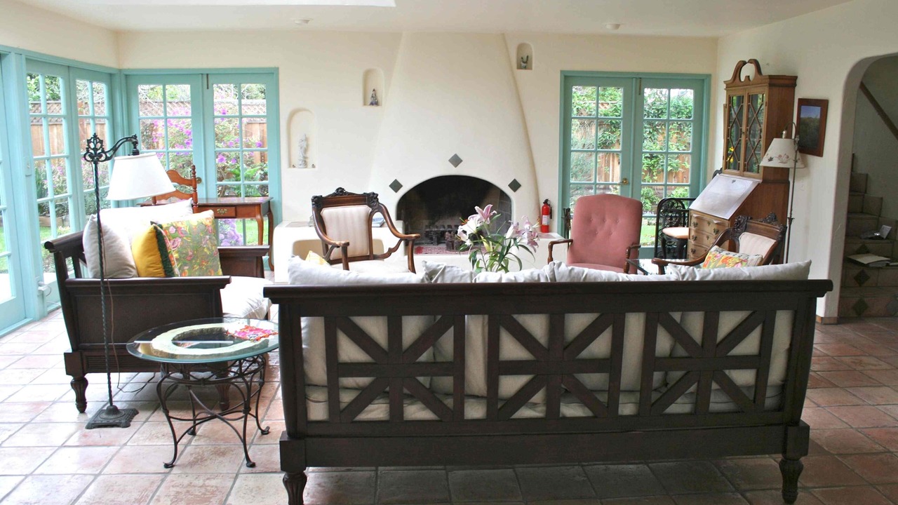Photo of Livingroom in West Mesa