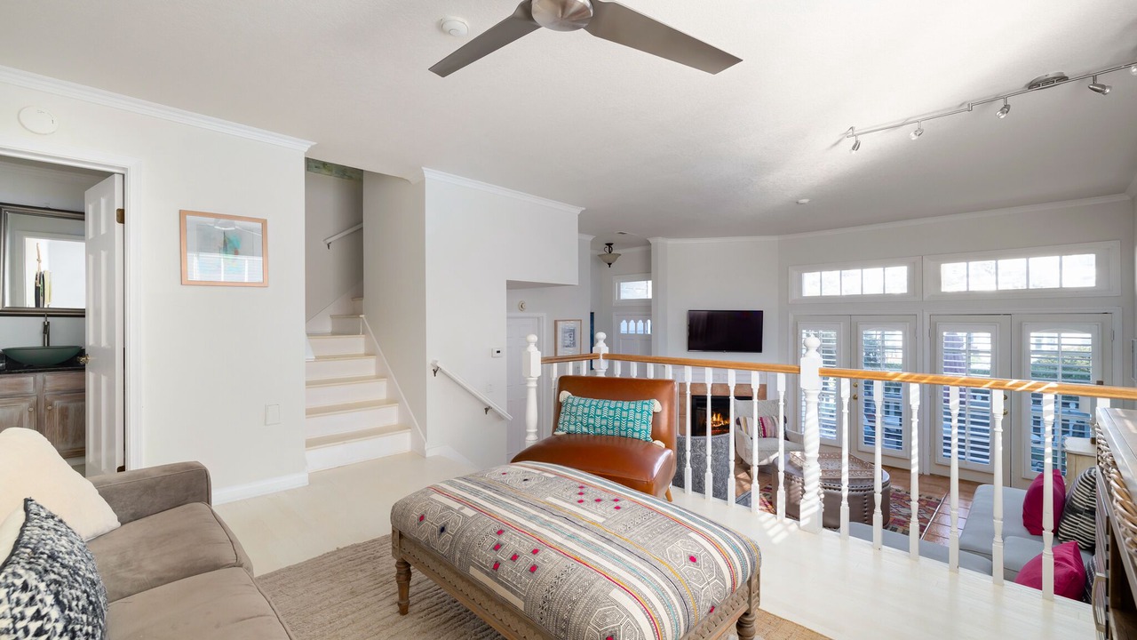 Photo of Livingroom in South Redondo