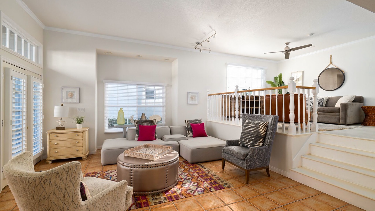 Photo of Livingroom in South Redondo