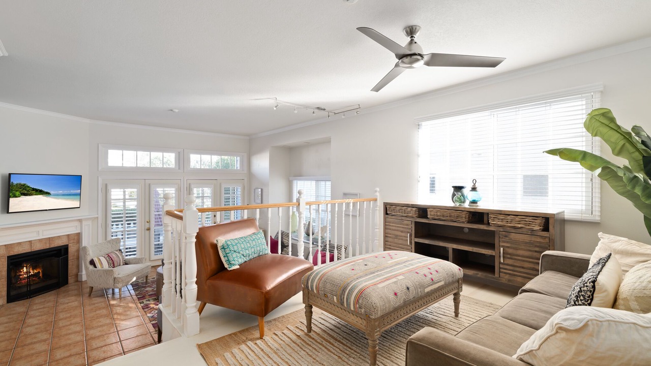 Photo of Livingroom in South Redondo