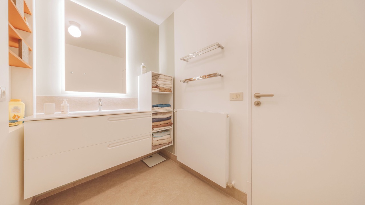 Photo of Bathroom in Quartier Saint-Ambroise