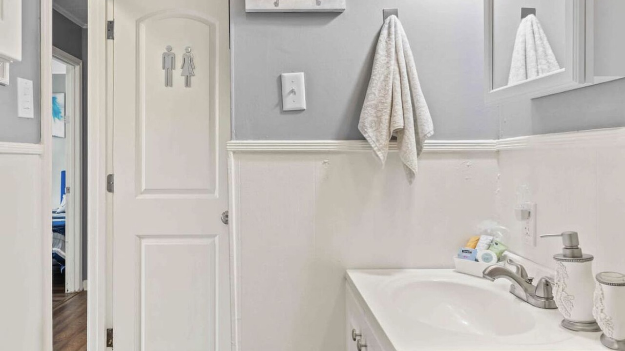 Photo of Bathroom in Rayne