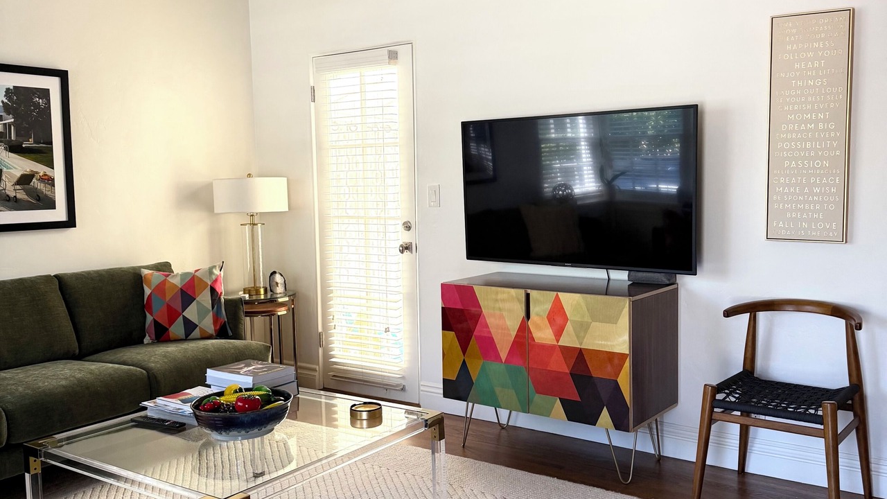 Photo of Livingroom in Pasadena