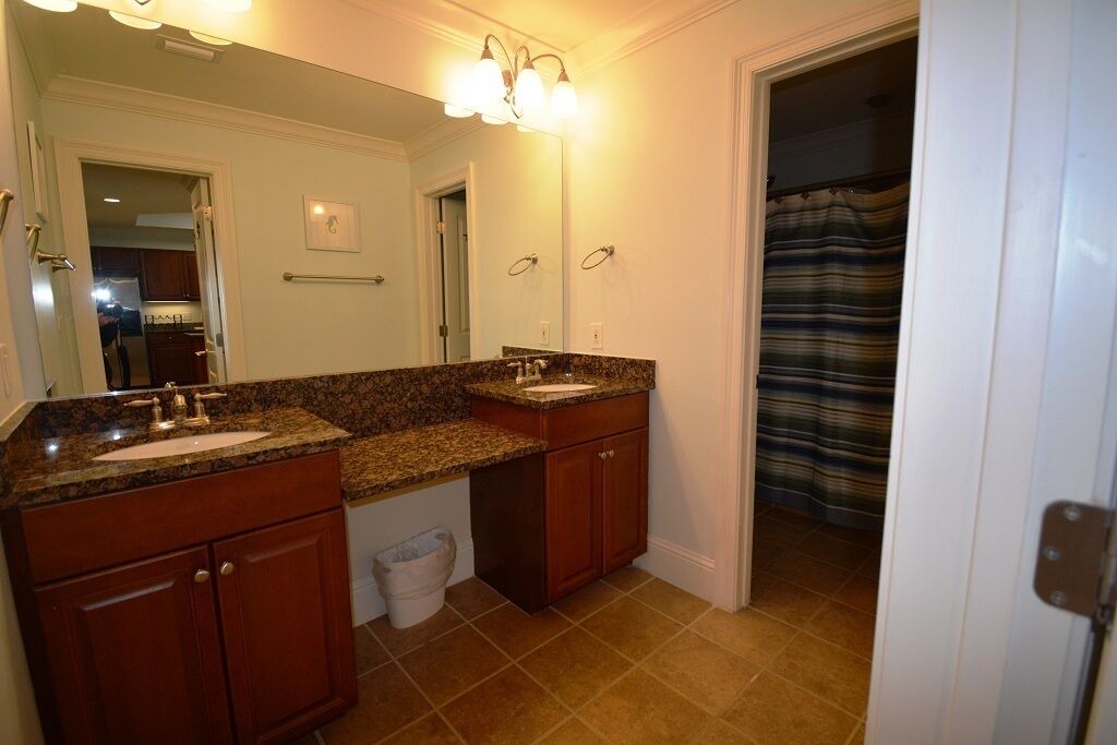 Photo of Bathroom in Dauphin Island