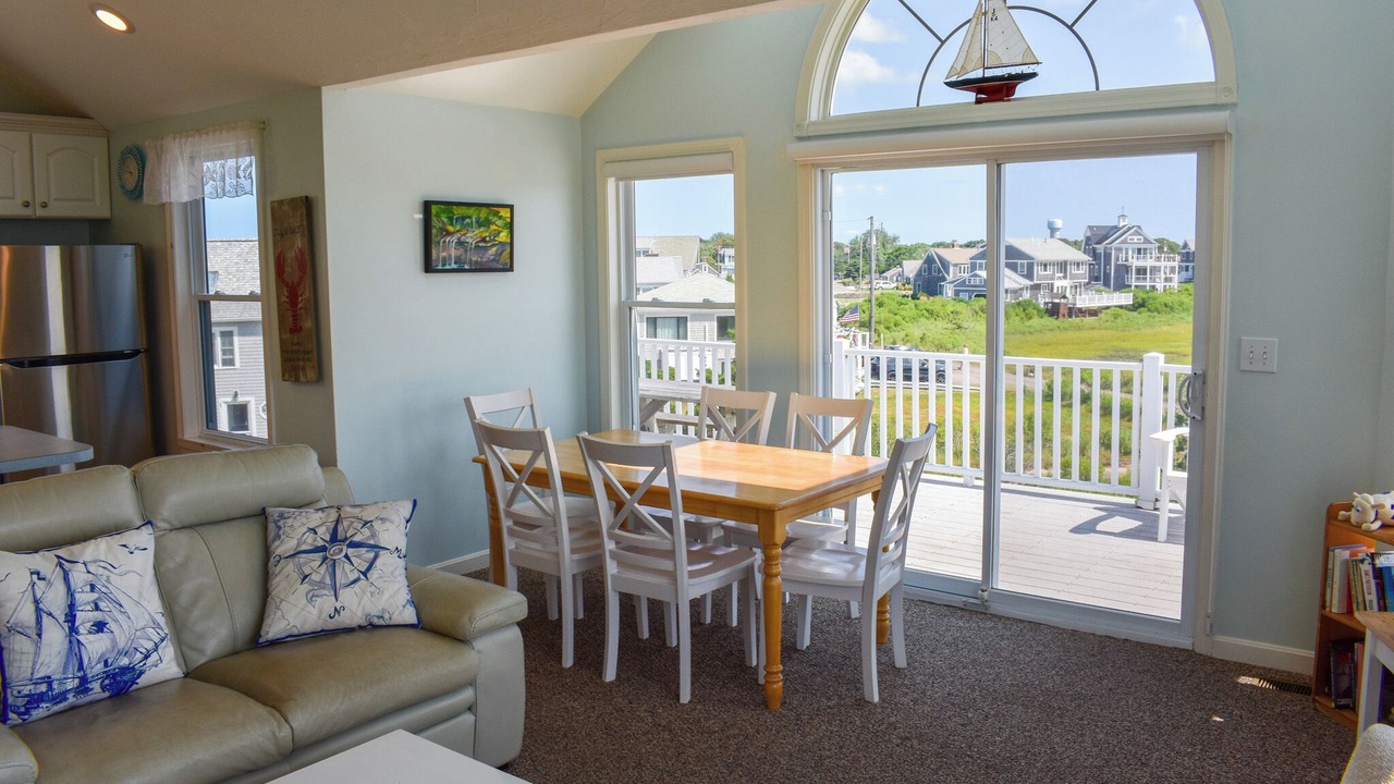 Photo of Livingroom in West Dennis