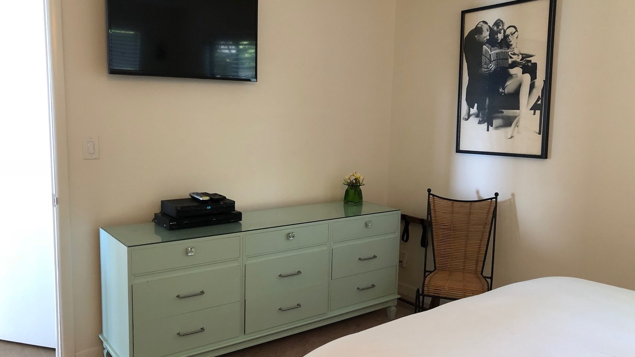 Photo of Bedroom in Faria Beach