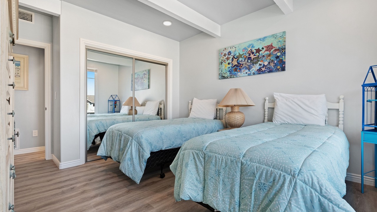 Photo of Bedroom in Oxnard Shores