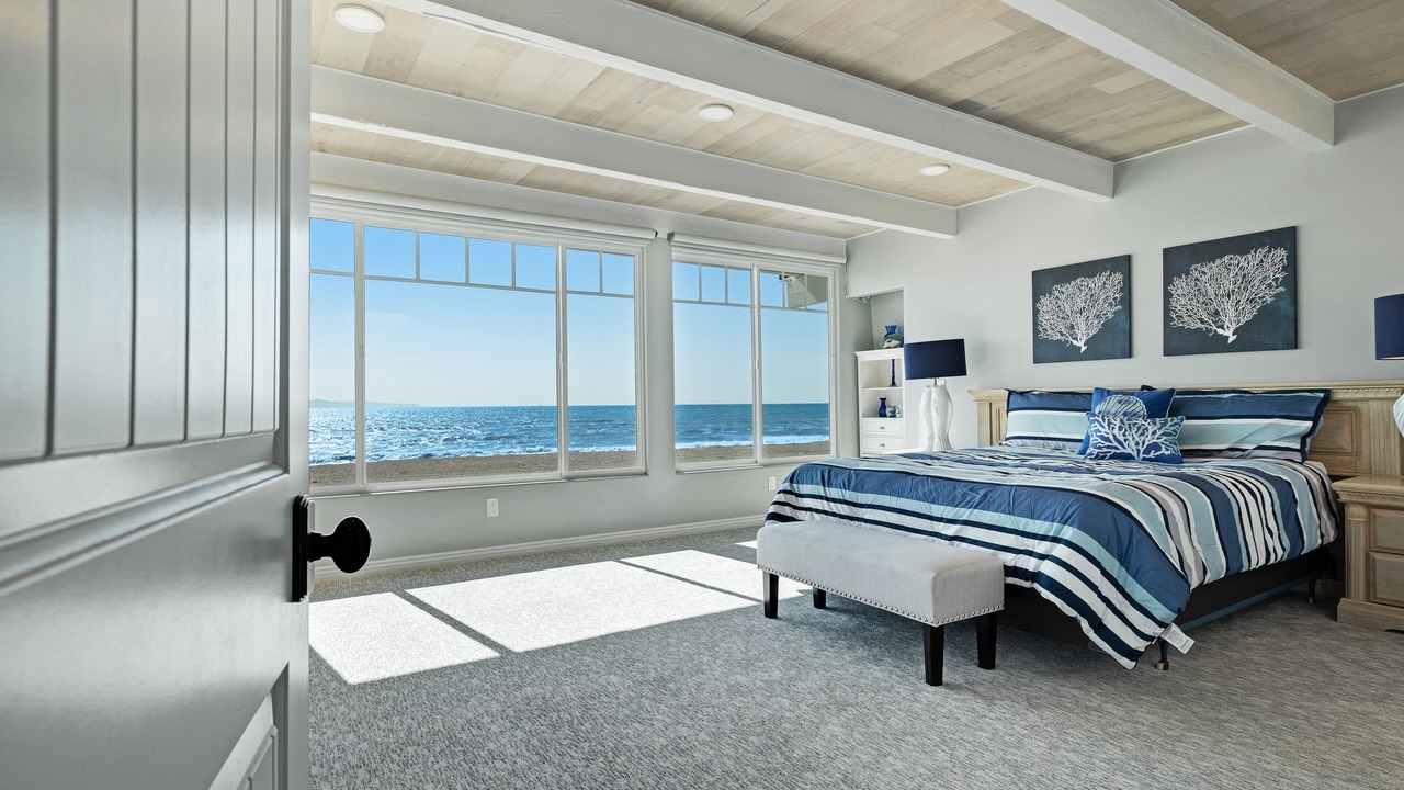 Photo of Bedroom in Oxnard Shores