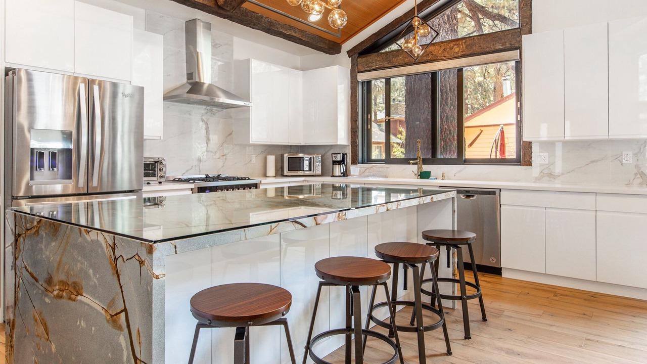 Photo of Kitchen in Summit Estates