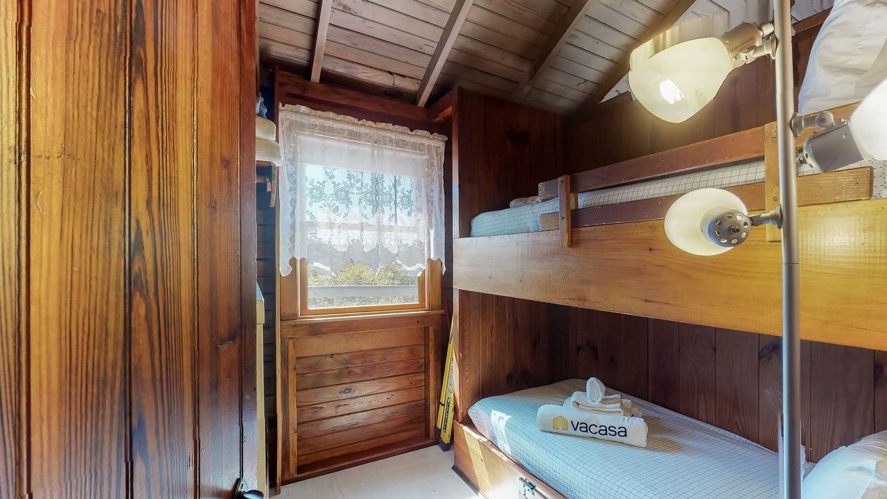 Photo of Bedroom in Campground Landing