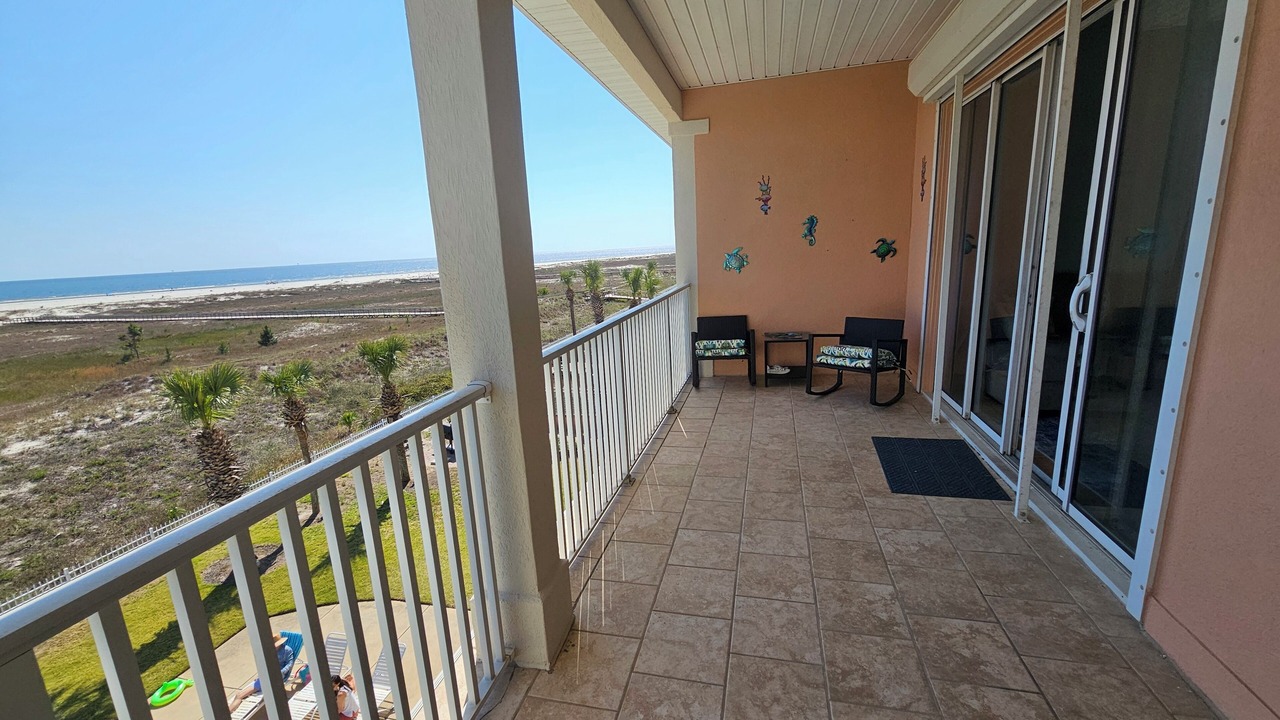 Photo of Patio Balcony in Dauphin Island