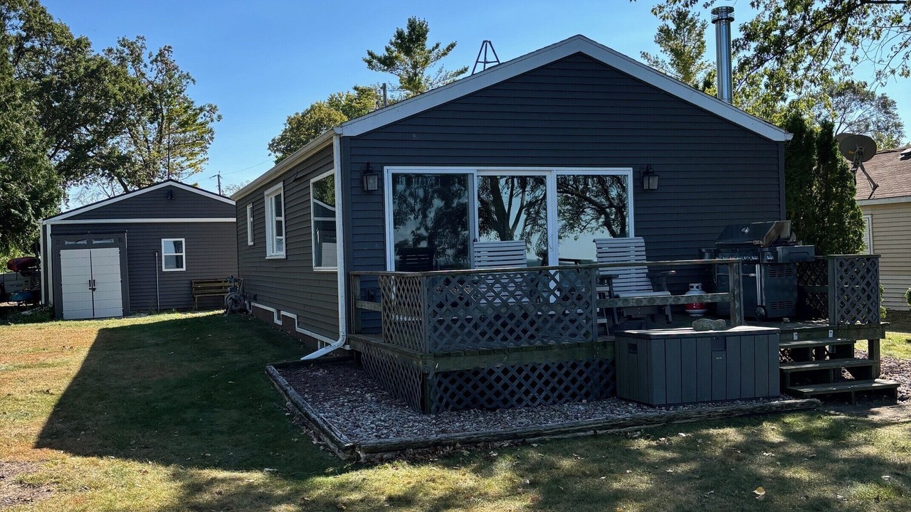 Photo of Outdoor in Little Sturgeon